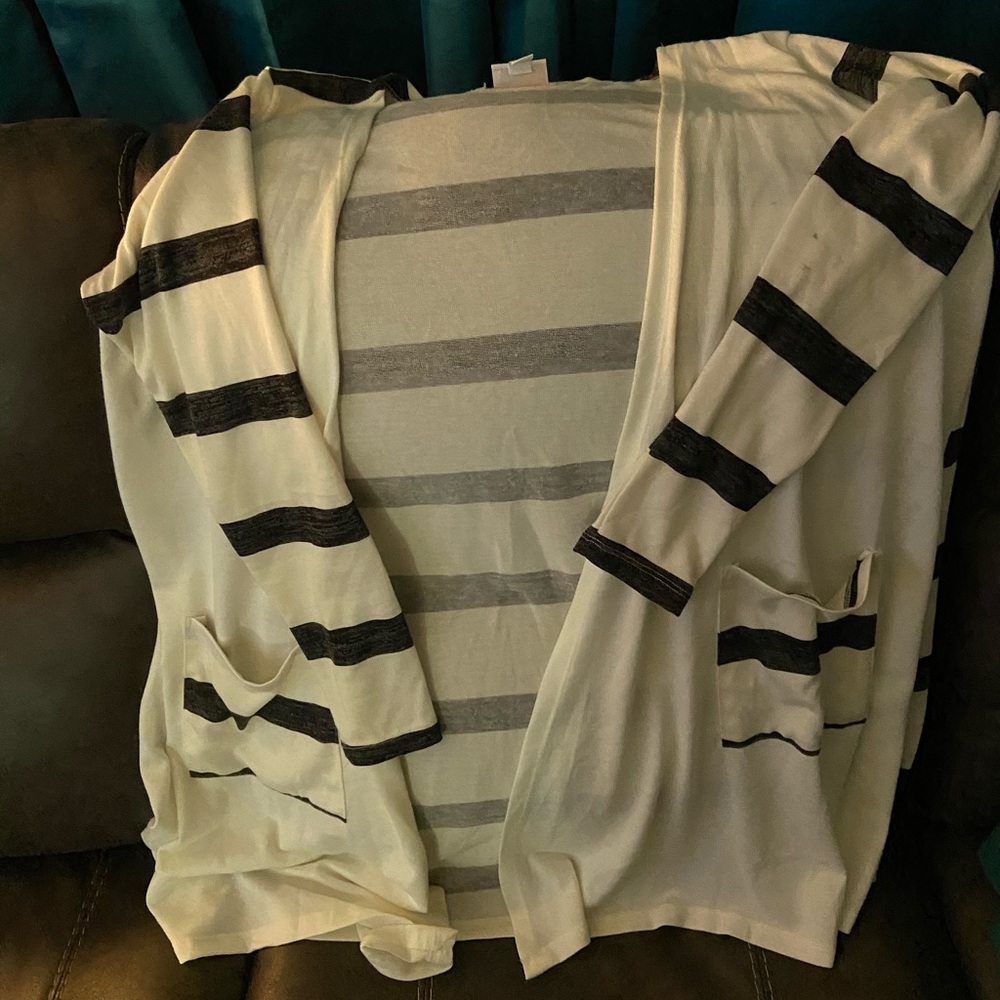 LuLaRoe Caroline